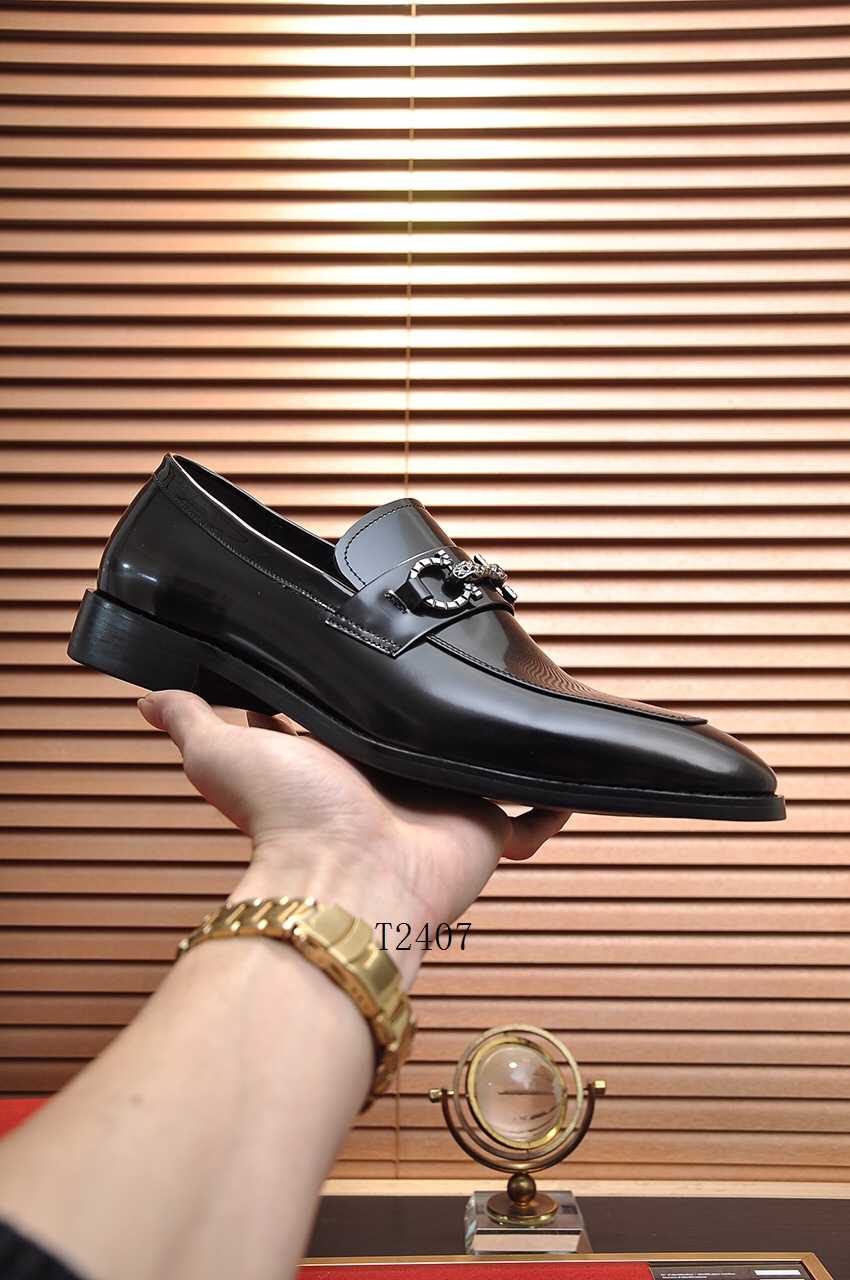 Ferragamo sz38-44 111
